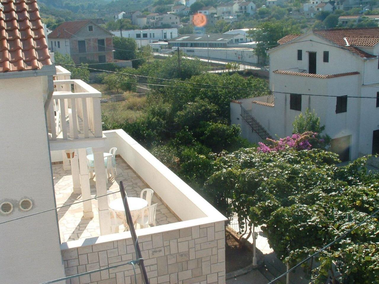 Apartment Mato Сутиван Екстериор снимка