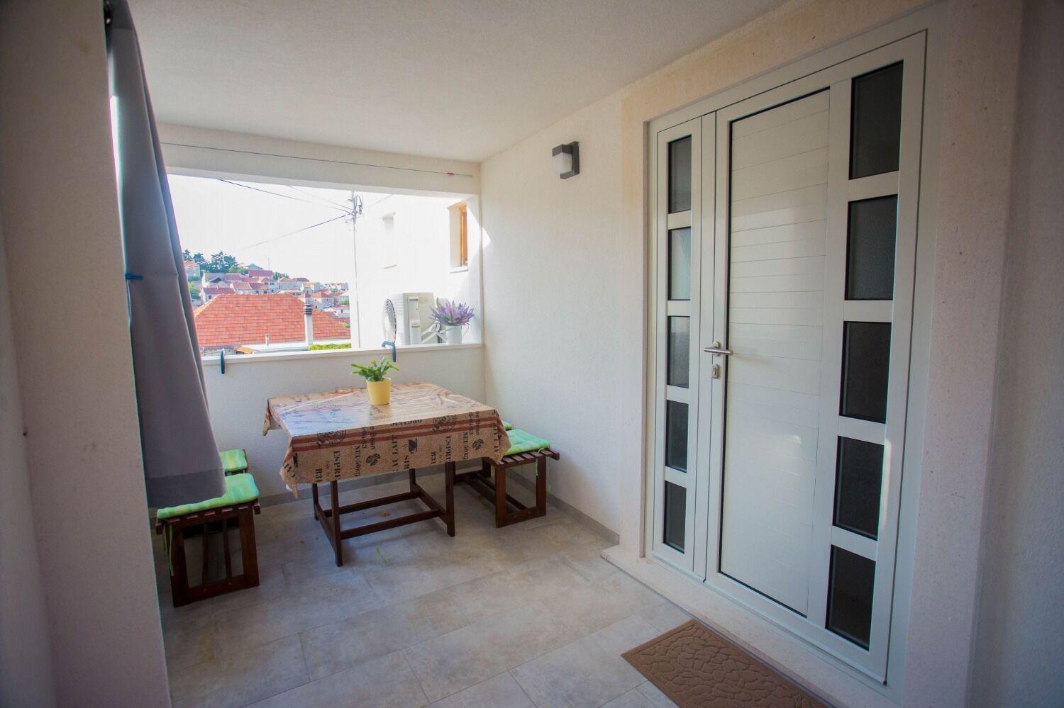 Apartment Mato Сутиван Екстериор снимка